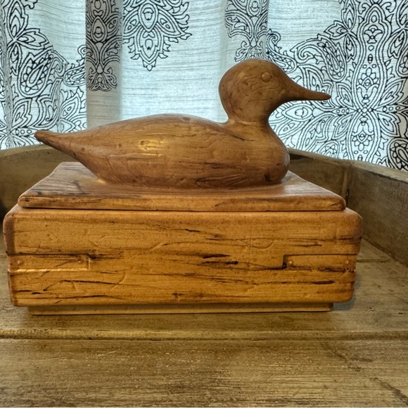 Other - Ceramic Duck Box